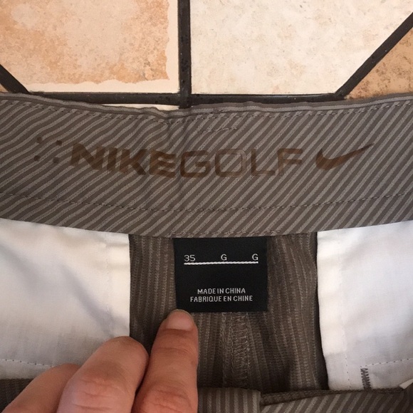 Nike golf shorts size 35 men performance wear - Picture 4 of 10